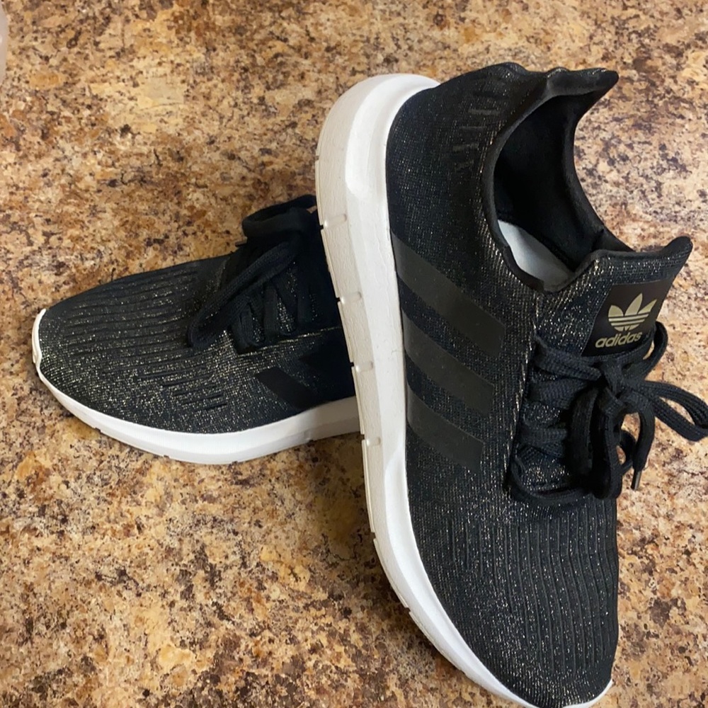 Gently used women’s adidas